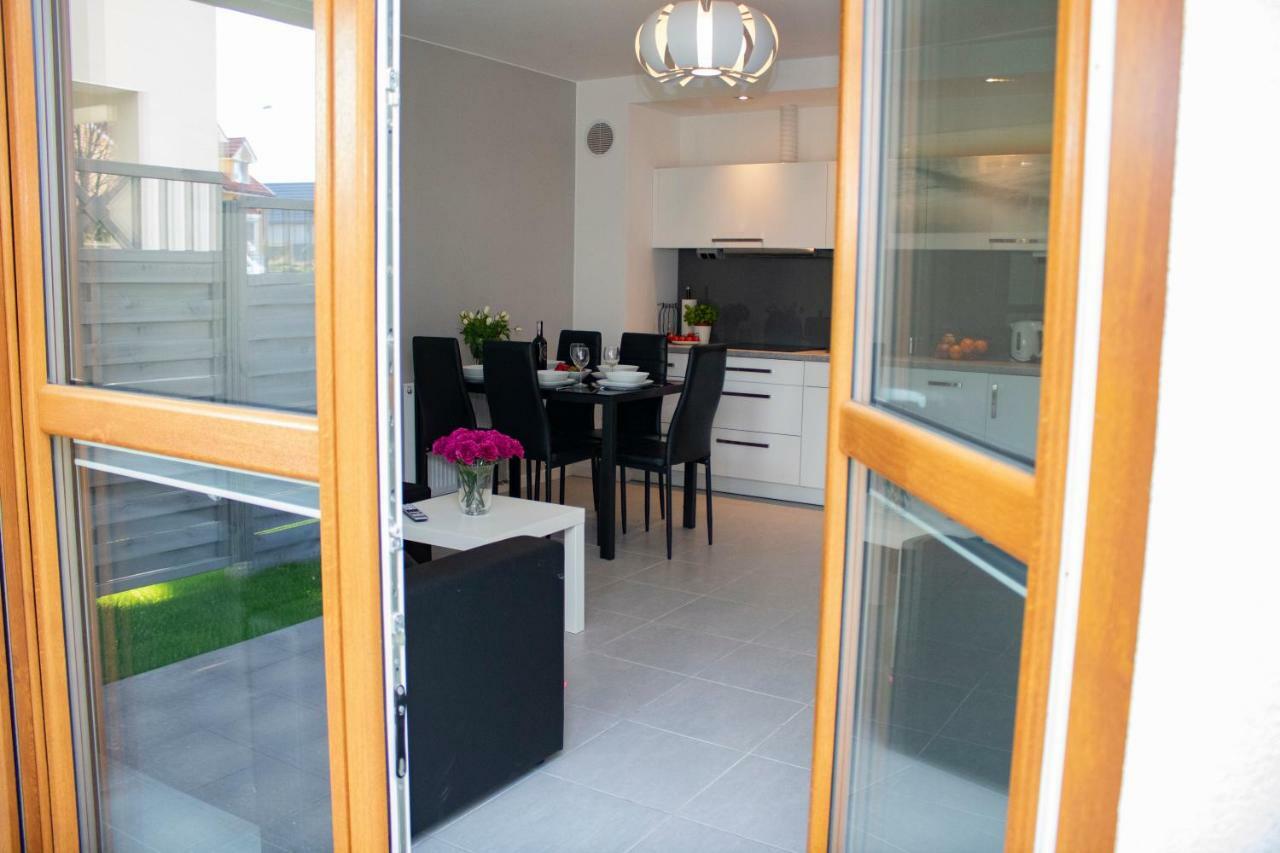 Apartament Z Ogrodkiem Trzęsacz Dış mekan fotoğraf
