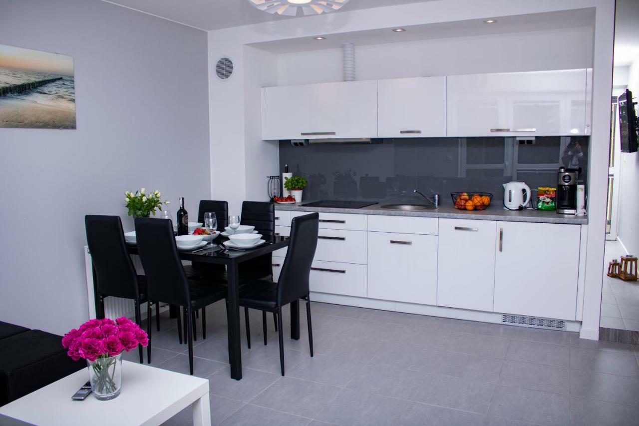 Apartament Z Ogrodkiem Trzęsacz Dış mekan fotoğraf
