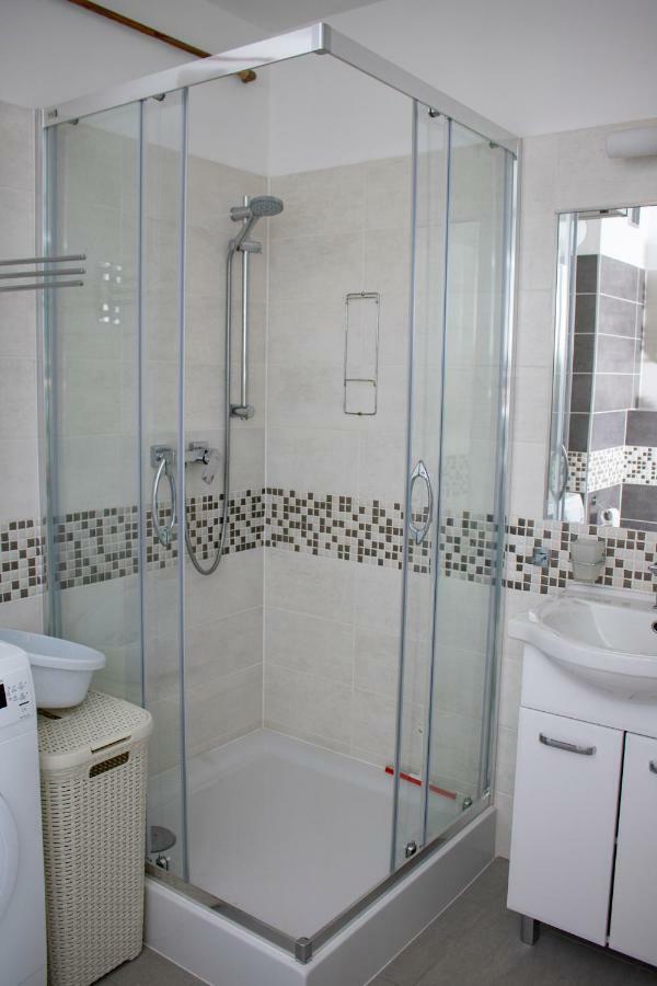 Apartament Z Ogrodkiem Trzęsacz Dış mekan fotoğraf